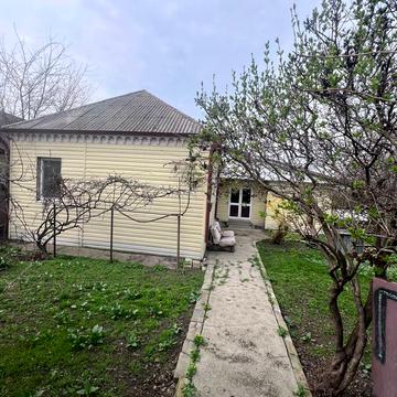 Самарська вул., 1