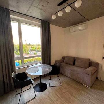 Салютна вул., 2к17