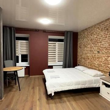 Братів Рогатинців вул., 18