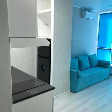 Полковника Гуляєва просп. (Маршала Жукова), 111