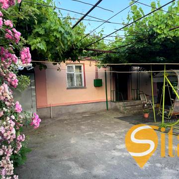 Лютневий провулок