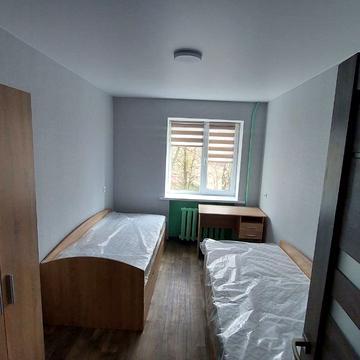 Молодіжна вул., 2/3а