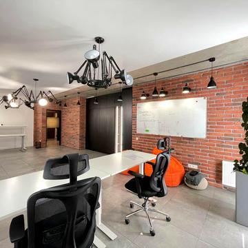 Героїв УПА вул., 73-В