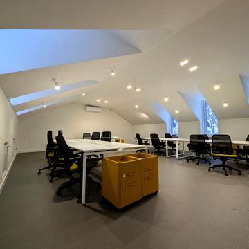 Тараса Шевченка бульв., 48-Б