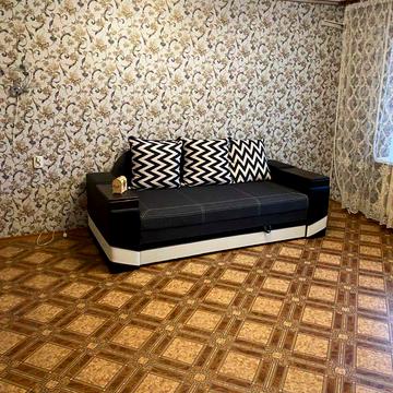 Євгена Чикаленка вул., 75