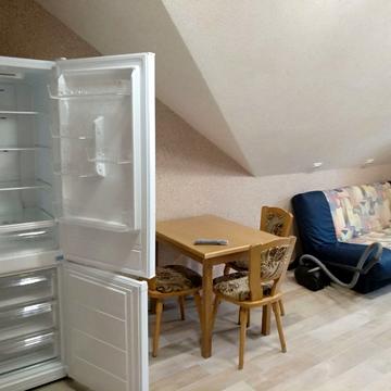 Володимира Кубійовича вул., 14