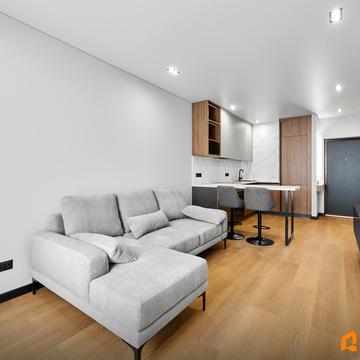 Родини Крістерів вул., 14-Б