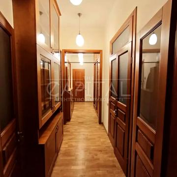 Хрещатик вул. (Kreschatic), 15