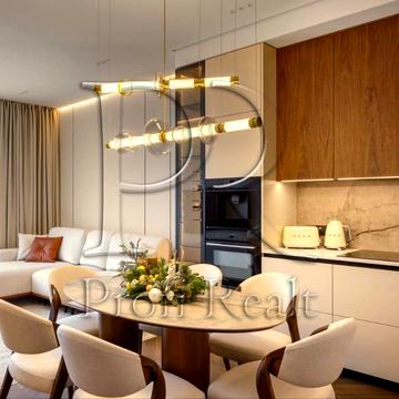 Всеволода Змієнка вул., 30