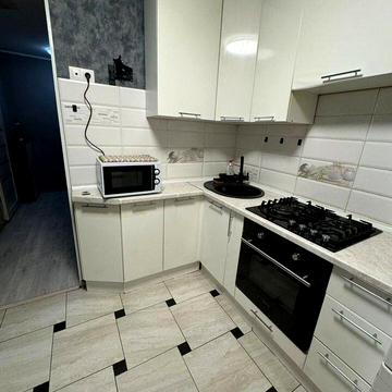 Енергетична вул., 15