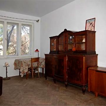 Генерала Тараса Чупринки вул. (), 5