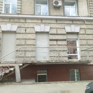 Михайла Грушевського вул. (Карла Лібкнехта), 5/7