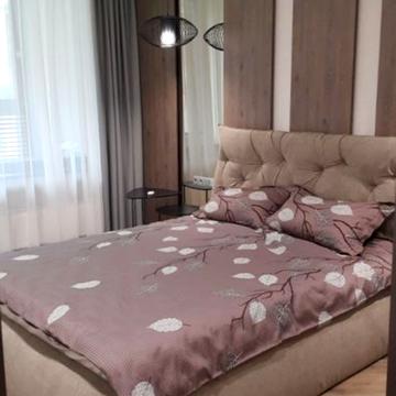 Ділова вул. (Димитрова), 1/2