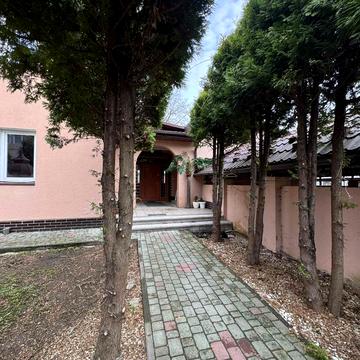 Гостомельський пров. (Курильський), 1