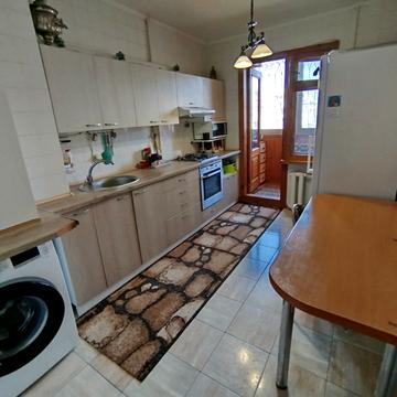 Сімї Глодан вул., 55