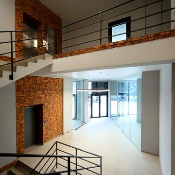 Торговиця вул., (Будинок)