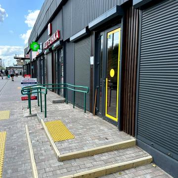 Берестейський просп. (Перемоги), 100