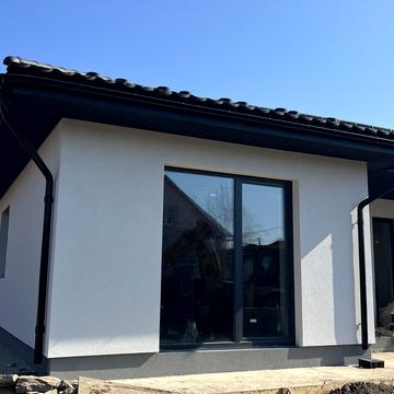 Тарнівецька вул.