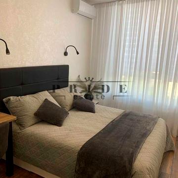 Каховська вул., 58