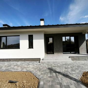 Зелена вул.