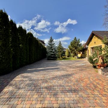 Південна вул.