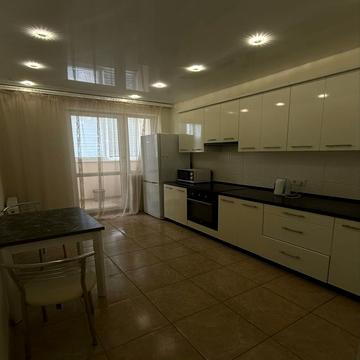 Героїв Харкова просп. (Московський), 272г