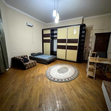 Соломії Крушельницької вул., 5