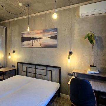 Європейського Союзу просп. (Правди), 41-А