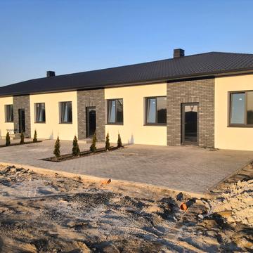 Сільська вул.