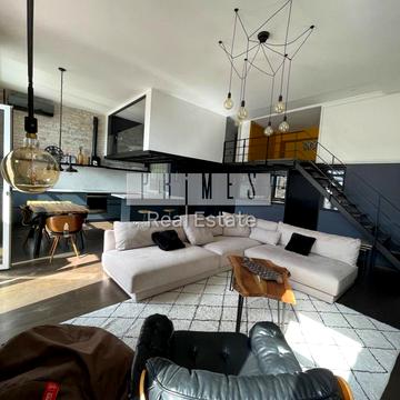 Прорізна вул., 20