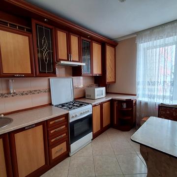 Полковника Польового вул., 2-Б