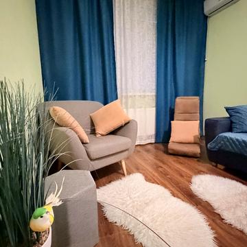 Любомира Гузара просп. (Космонавта Комарова), 46-В