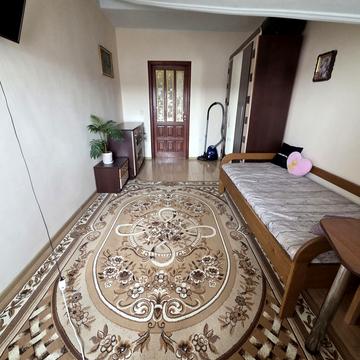 Вовчинецька вул., 180