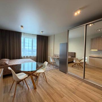 Пантелеймонівська вул., 112