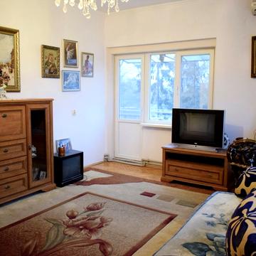 Щедра вул., 46