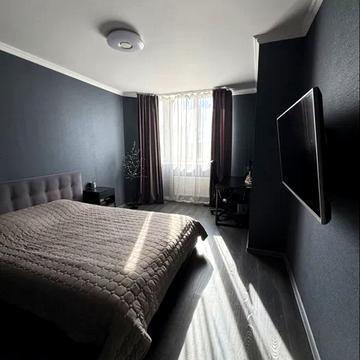 Миру вул., 41