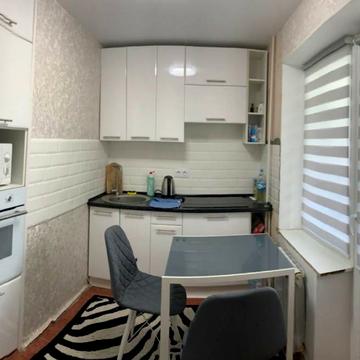 Олега Мудрака вул. (Генерала Наумова), 19