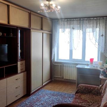 Голосіївський просп. (40-річчя Жовтня), 7