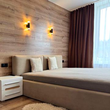 Університетська вул., 1г