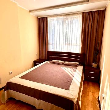 Калнишевського вул., 6-8