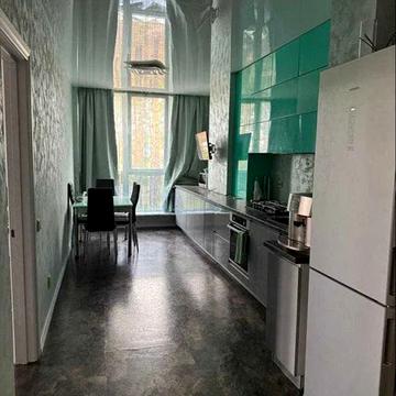 Університетська вул., 1-Ч