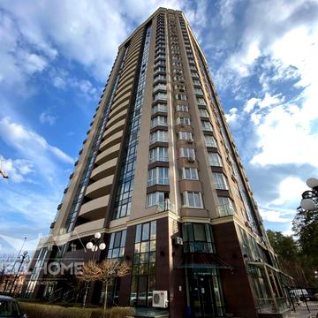 Вячеслава Чорновола вул., 11