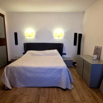 Гоголівська вул., 43