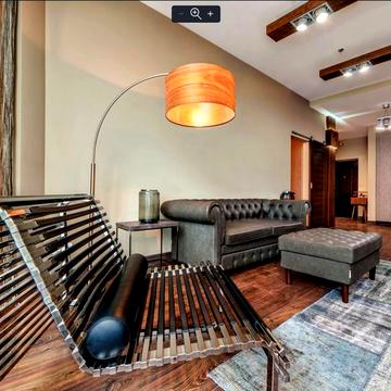 Болсуновська вул. (Сергія Струтинського), 2