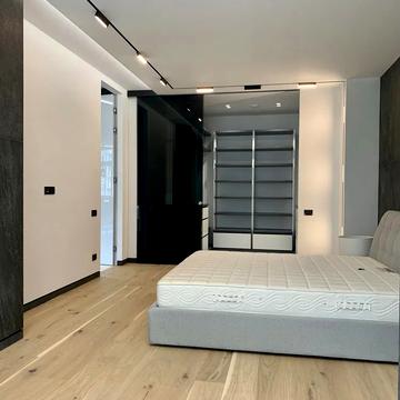 Саперне Поле вул., 3