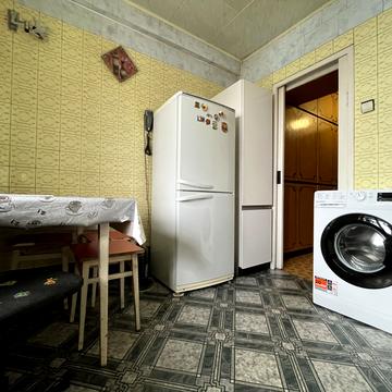 Васильківська вул., 2