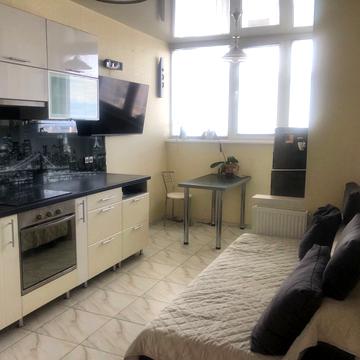 Рональда Рейгана вул., (Будинок 1)