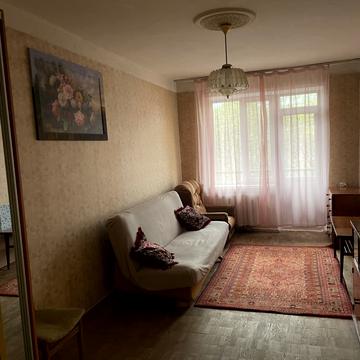 Уманська вул., 35