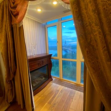 Володимира Івасюка просп. (Героїв Сталінграду), 2-Д