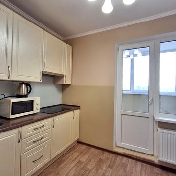 Милославська вул., 2